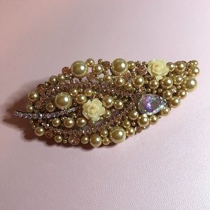 Clip Paris rhinestone & faux pearl hair pin